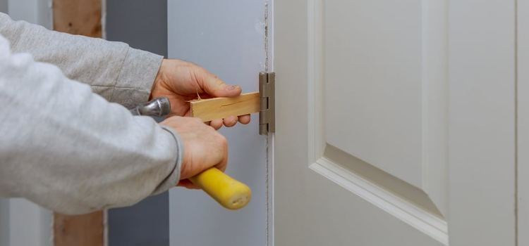 fiberglass entry door repair in Pico Rivera